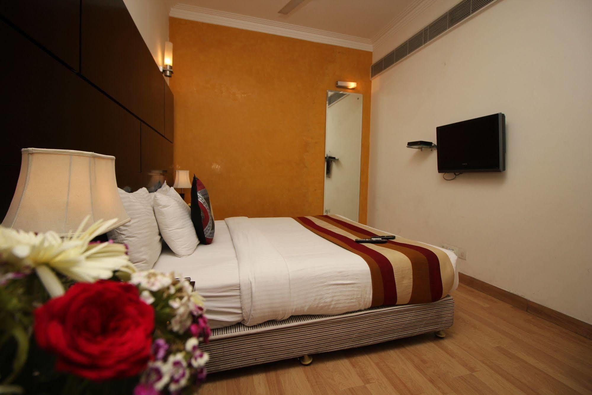 Hotel Mint Casa Neu-Delhi Exterior foto